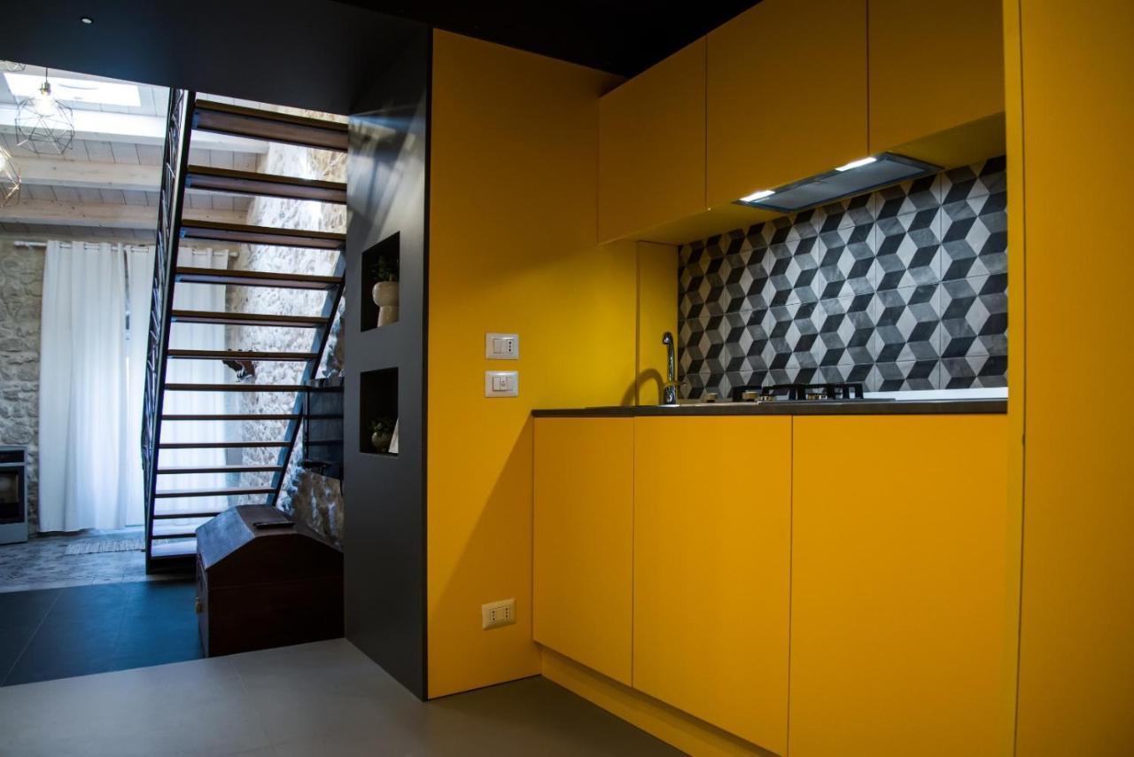 Il Piccolo Loft Holiday Home Палацоло Акрейде Екстериор снимка