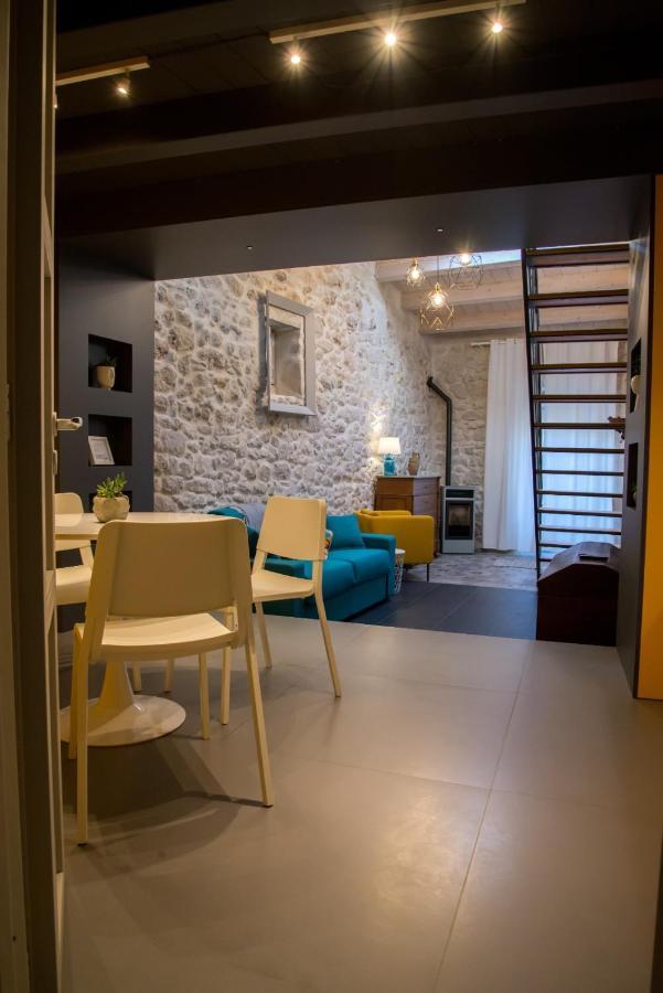 Il Piccolo Loft Holiday Home Палацоло Акрейде Екстериор снимка