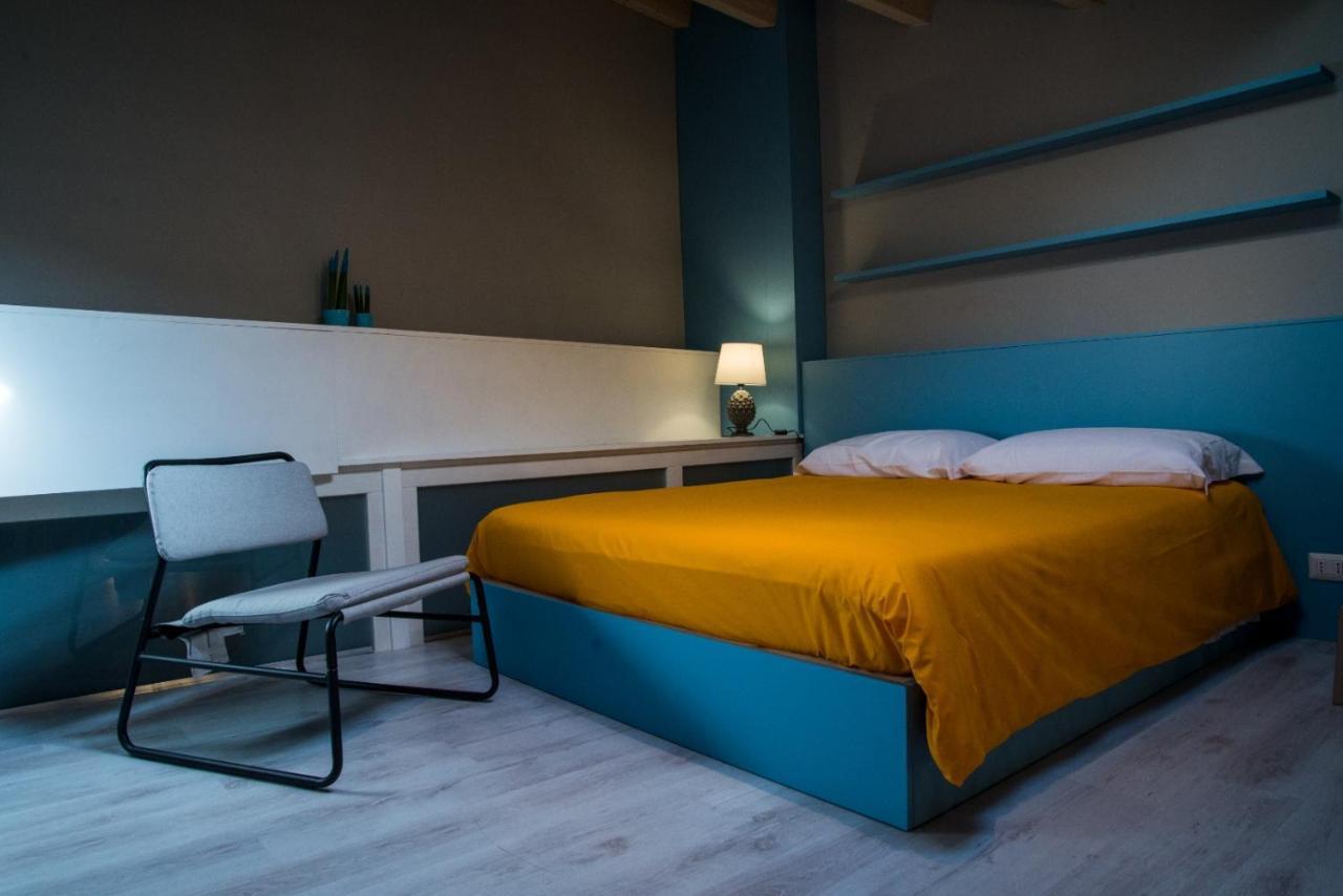 Il Piccolo Loft Holiday Home Палацоло Акрейде Екстериор снимка